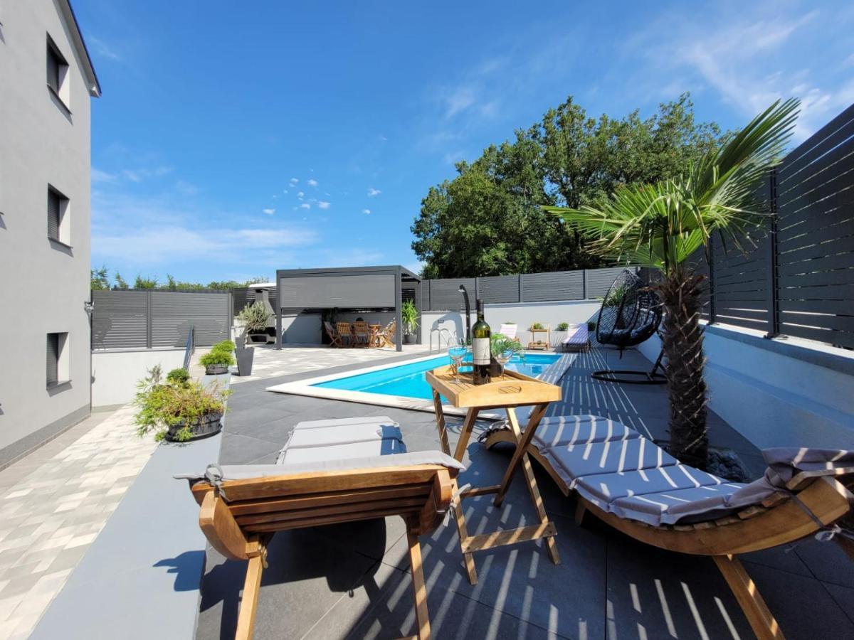 Apartment Lo&Ti Čižići 외부 사진